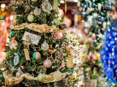 Πάτρα: Ασυνήθιστα νωρίς η κίνηση στα χρι...