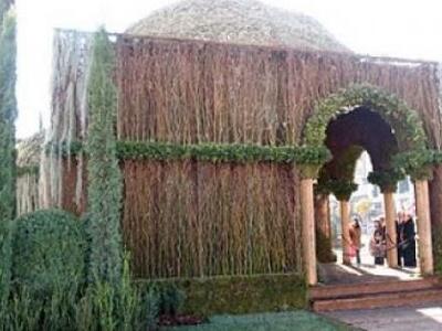 Πάτρα: Στήνεται επιτέλους η Φάτνη στην π...