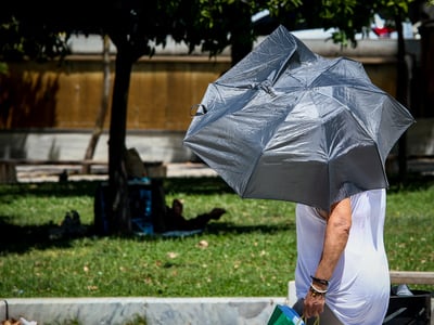 Καιρός: «Οι θερμές αέριες μάζες ανεβάζου...