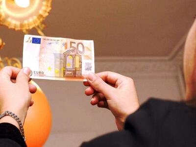 Πάτρα: Πλήρωσε τον καφέ με πλαστό 50 ευρώ