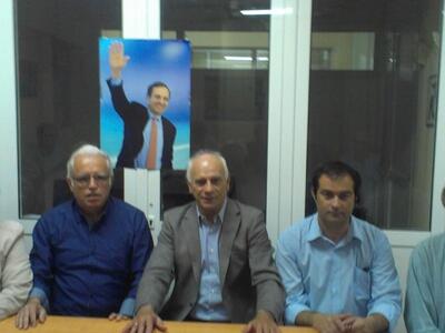 Πάτρα: Τα γραφεία της ΝΟΔΕ ΝΔ Αχαϊας επι...