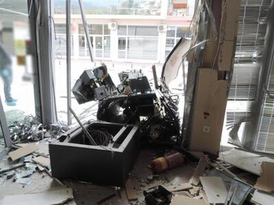 Στη «φάκα» σπείρα που ανατίναζε ΑΤΜ 