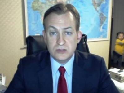 Όταν δίνεις ζωντανά ρεπορτάζ στο BBC και...