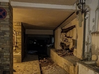 Θεσσαλονίκη: Ισχυρή έκρηξη σε ισόγειο πο...