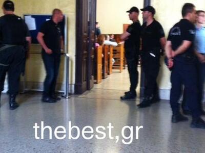 Πάτρα: Αναβλήθηκε η υπόθεση των νεαρών π...