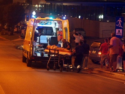 Σέρρες: Η ασθενής τους έπεσε από το ασθενοφόρο 