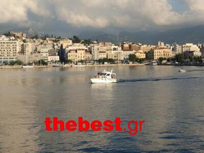 Το καραβάκι μεταφέρει προσκυνητές