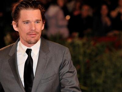 Για τέταρτη φορά μπαμπάς ο Ethan Hawke