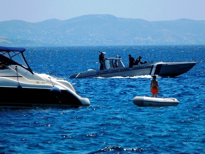 «Ξήλωσαν» κύκλωμα που έστελνε μετανάστες...