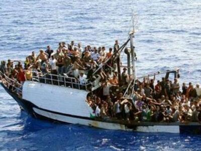 Δουλεμπορικό πέταξε στη θάλασσα μετανάστη