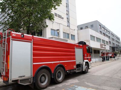 Θεσσαλονίκη: Εκτός λειτουργίας οι ηλεκτρ...