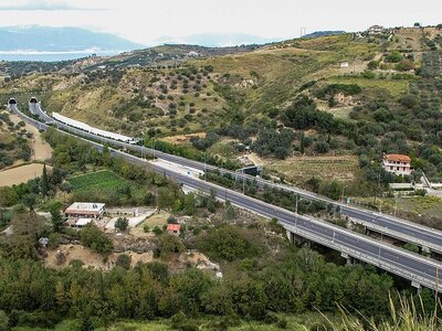 Κυκλοφοριακές ρυθμίσεις στην Ολυμπία Οδό