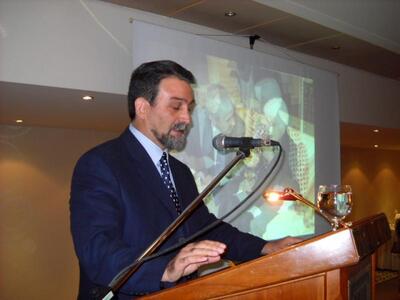 Μία ξεχωριστή μελέτη για τον Ελληνισμό τ...