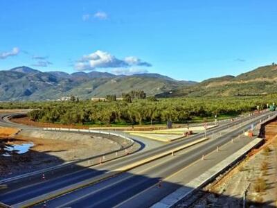 Ολυμπία Οδός: Στην κυκλοφορία το πρώτο τ...