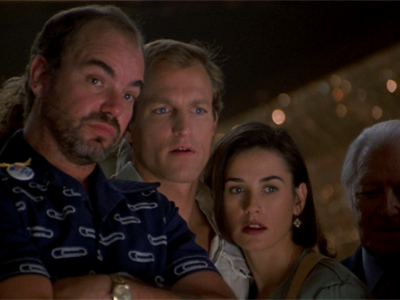 Με τους Γούντι Χάρελσον και Ντέμι Μουρ σ...