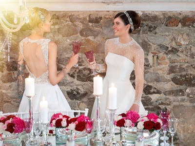 Αριστερά νυφικό Justin Alexander με εντυ...