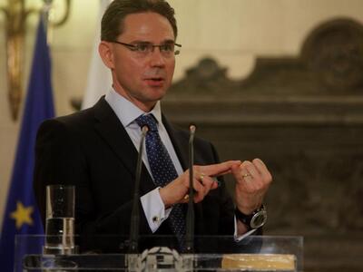 Οι Φινλανδοί ανοίγουν διάλογο για έξοδο ...