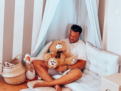 Κώστας Σόμμερ: Η πρώτη ανάρτηση με τον ν...