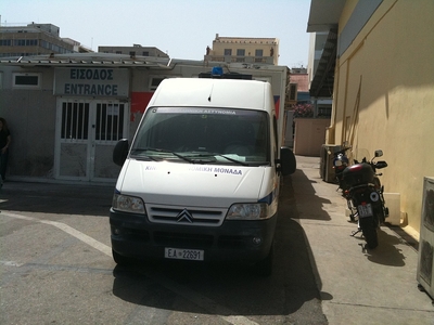 Άθλιες οι συνθήκες στα κρατητήρια του Λι...