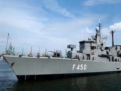 Άσκηση Παρμενίων: Προσάραξε στα αβαθή η ...