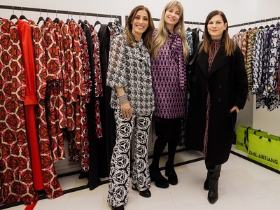 ΕΥΗ ΑΝΤΩΝΙΑΔΗ, ΚΩΝΣΤΑΝΤΙΝΑ ΚΑΜΠΙΣΟΠΟΥΛΟΥ...