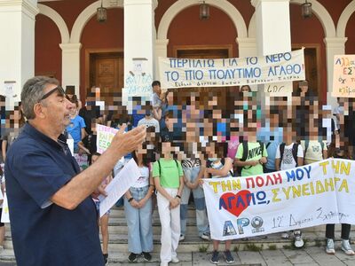 Πάτρα: Ο Τάκης Πετρόπουλος στην δράση των μαθητών για το περιβάλλον -ΦΩΤΟ