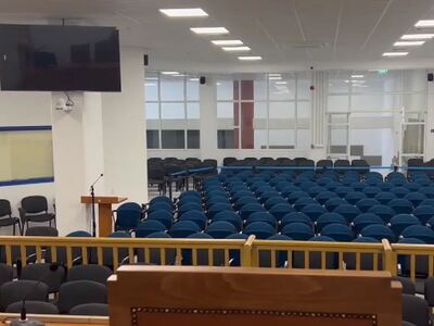 Δίκη για τα Τέμπη: Βίντεο από τις αλλαγέ...