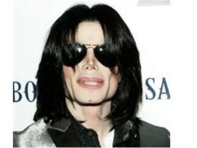 Nέα φωτογραφία -σοκ: Ο Μάικλ Τζάκσον νεκ...