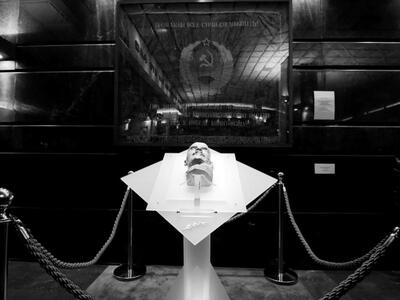 Στο ΚΚΕ έχουν φυλάξει όλες τις αφίσες τη...