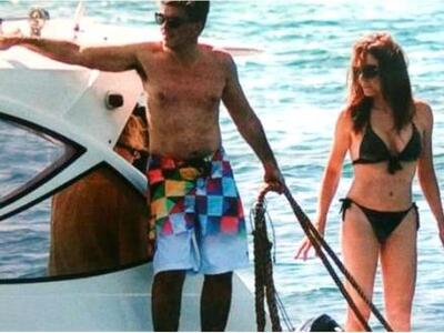 Τα μπάνια της οικογένειας Ευαγγελάτου κα...