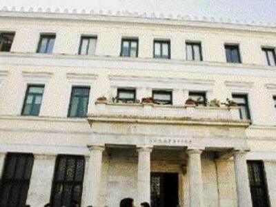 Εισαγγελέας για ομαδική εγγραφή ψηφοφόρω...