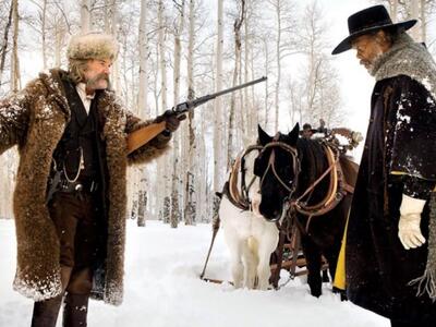 "Ποδαρικό" στις ελληνικές αίθο...