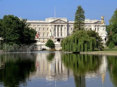 Οι Έλληνες πρώτη αγοραστική δύναμη ακριβ...