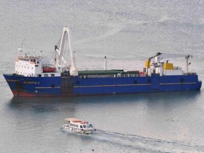 Ηράκλειο: Βυθίστηκε φορτηγό πλοίο στο λιμάνι