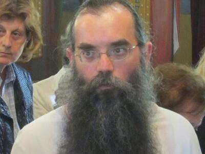 O Αρχιμανδρίτης π. Λαυρέντιος Καρανάσιος...