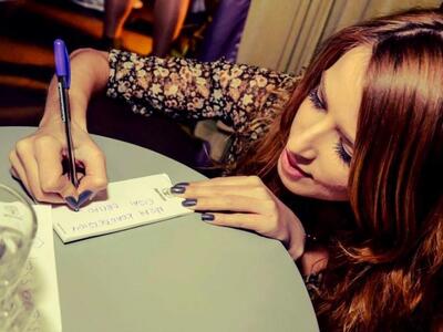 Τα dating parties που έγιναν μόδα στα cl...