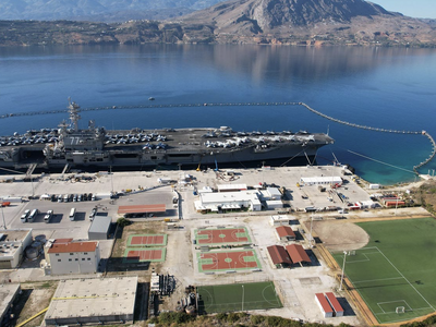 Συνελήφθη Πολωνός για κατασκοπεία στη Σούδα