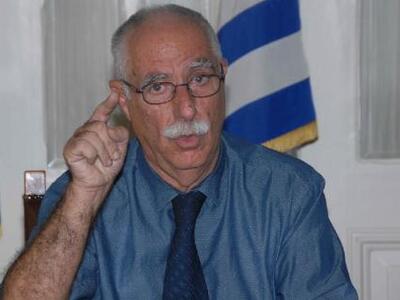 Πάτρα: Παραμένει μέχρι νεωτέρας πρόεδρος...