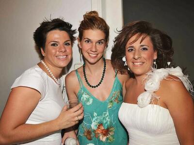 Αγαπημένες ξαδέλφες, Σοφία Καρώκη, Μάρια...