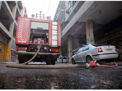 Πάτρα: Φωτιά στον 4ο όροφο πολυκατοικίας...