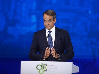 Δείτε live: Η συνέντευξη Τύπου του Κυριά...