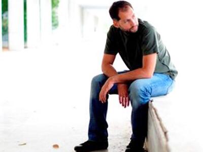 Ο Ορέστης Ντάντος opening act στη συναυλ...