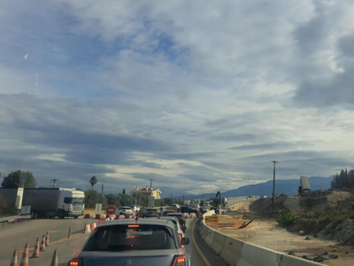 Μετωπική σύγκρουση δύο φορτηγών στην Πατ...