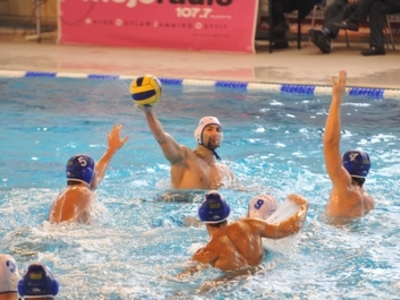 Η ΝΕΠ δύσκολα 8-6 το ΚΟΠΙ