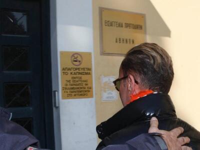 Στις φυλακές Άμφισσας ο Λάκης Γαβαλάς