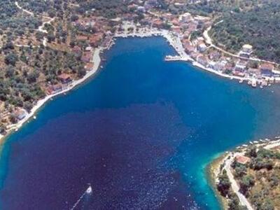 Το Μεγανήσι μεταμορφώνεται σε ιδιωτικό π...