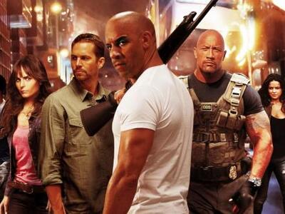 Σκληρή μάχη στα Αμερικάνικα κινηματογραφ...