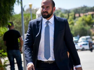 Τζανακόπουλος: Η κυβέρνηση έχει την πολι...