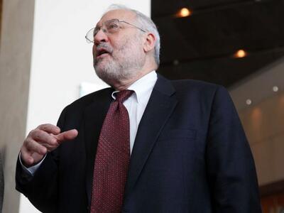 Τζόσεφ Στίγκλιτς: Η καθυστέρηση της αναδ...