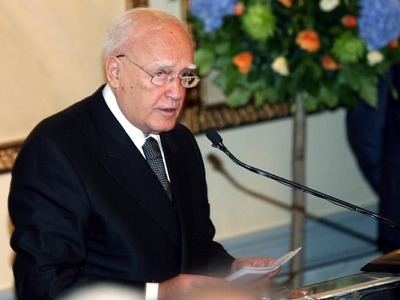 Παπούλιας: Αποδέχομαι τη δεύτερη θητεία